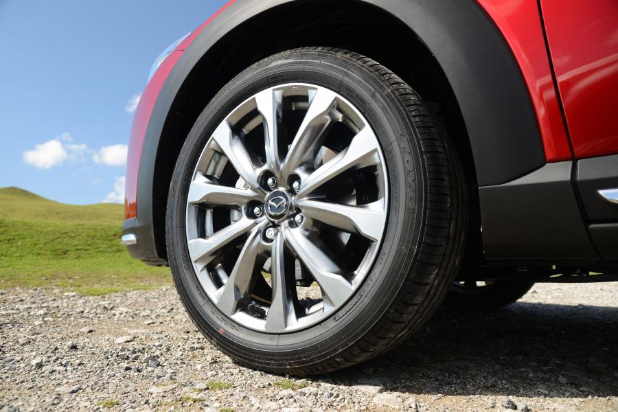 Колеса Mazda CX-3 Sport Black+ 2018 года  (UK) (фото 3 из 12)